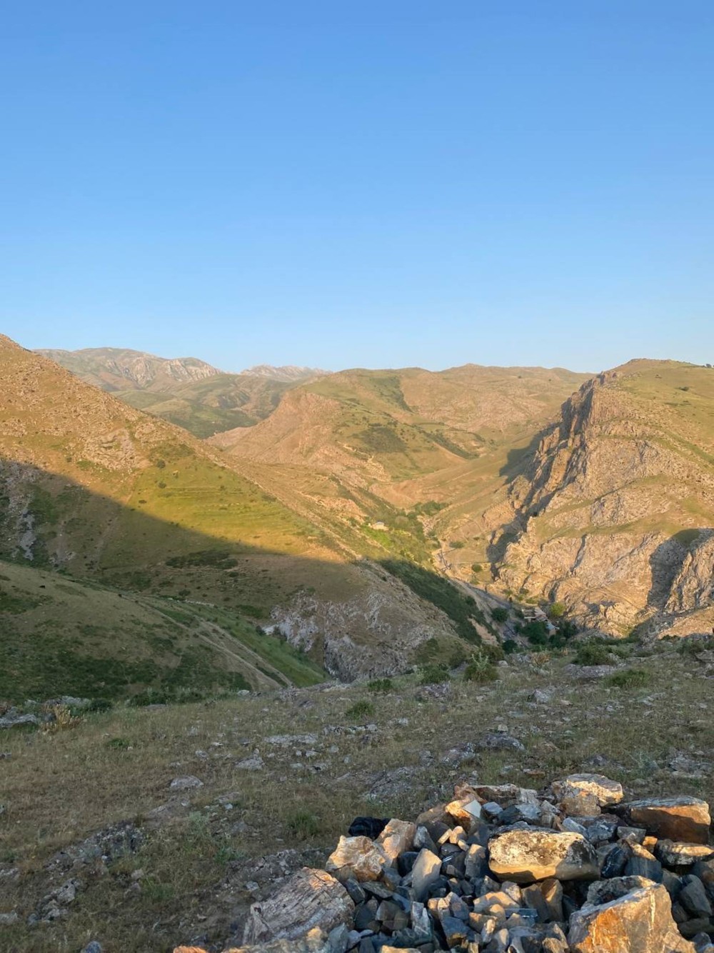 Mountain Village Tour with Overnight Glamping in Samarkand